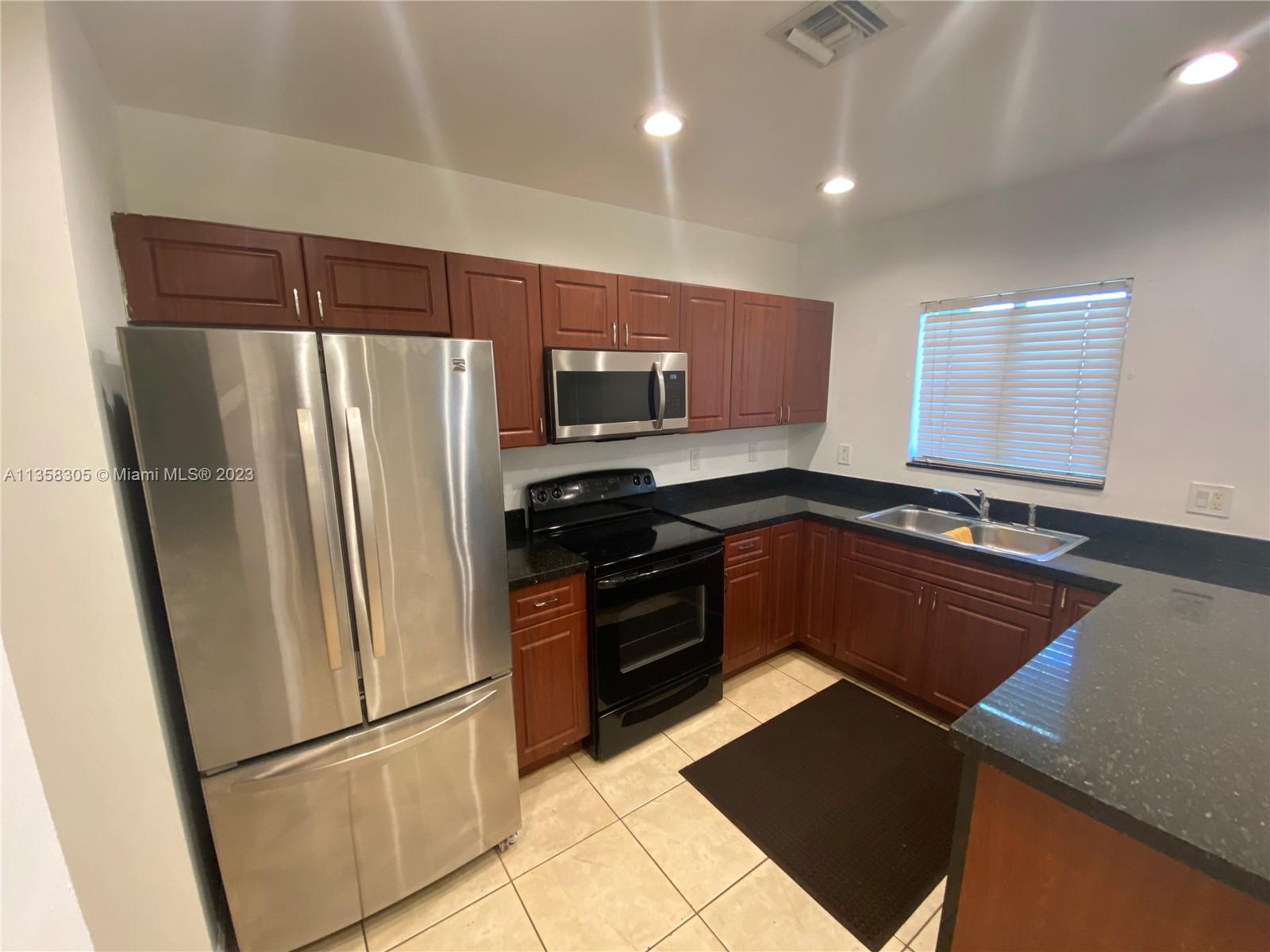 PROGRESSO - Residential Lease