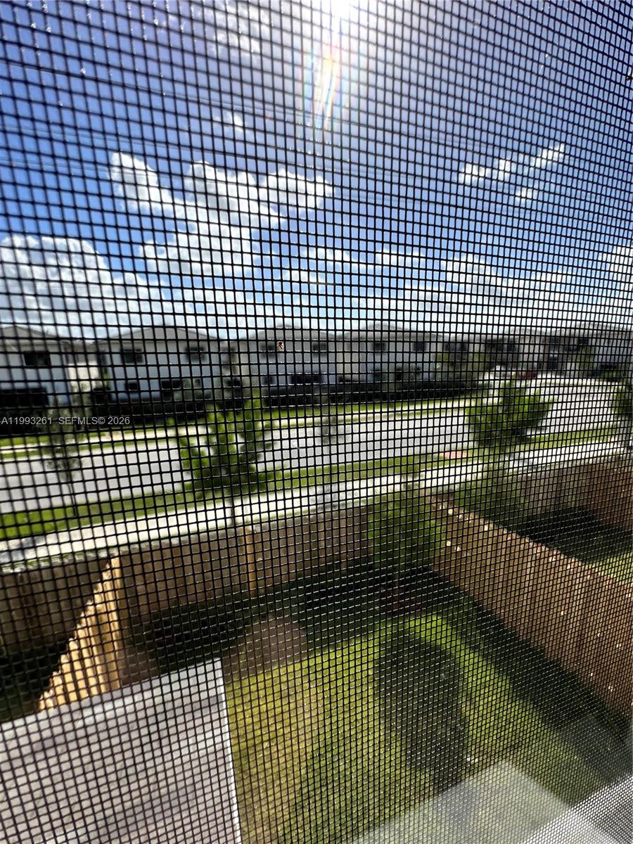 FOREST PARK VILLAS - Residential