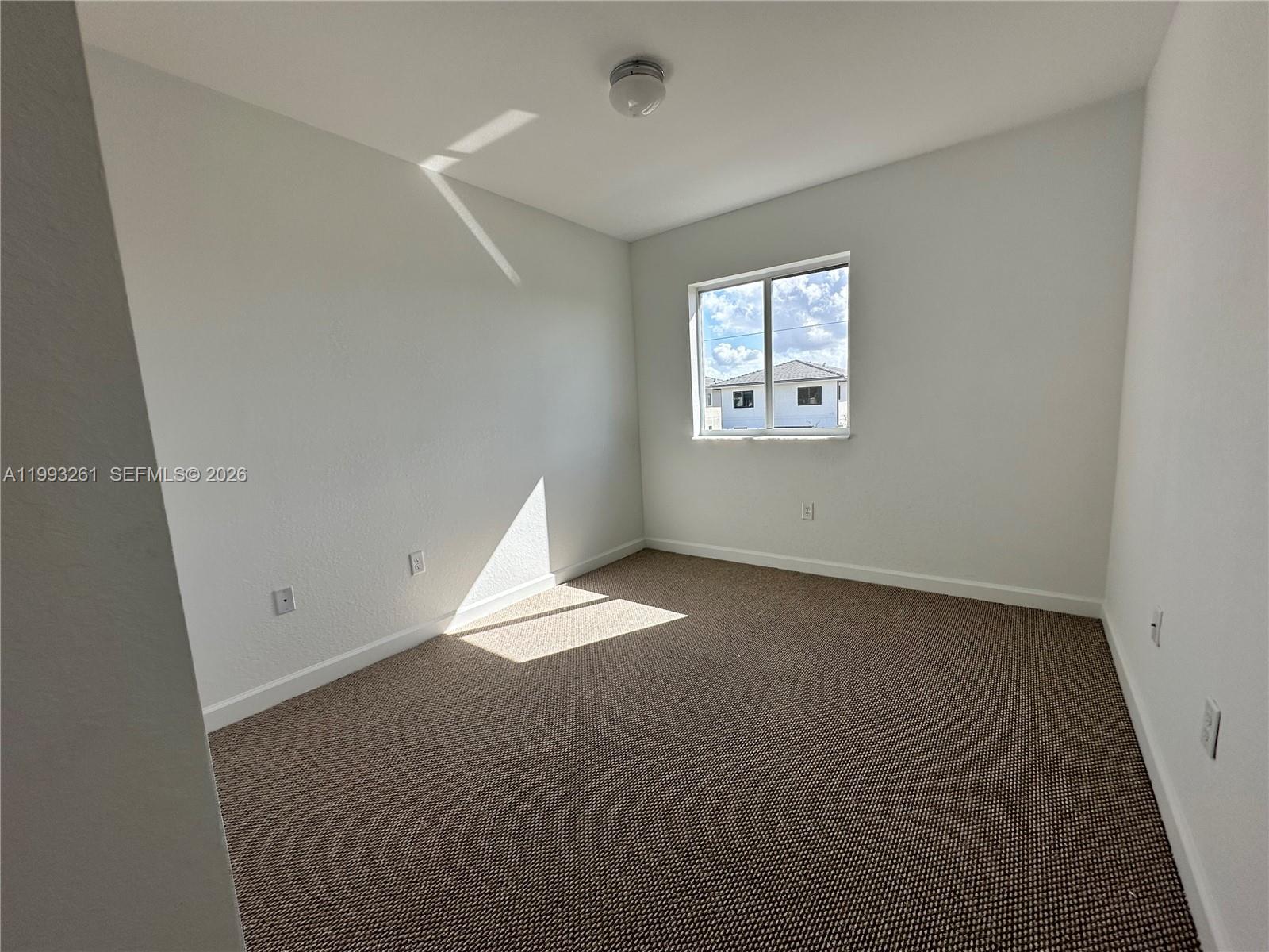 FOREST PARK VILLAS - Residential