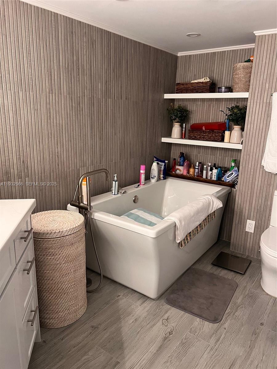 SANDS POINTE OCEAN BEACH - Residential Lease