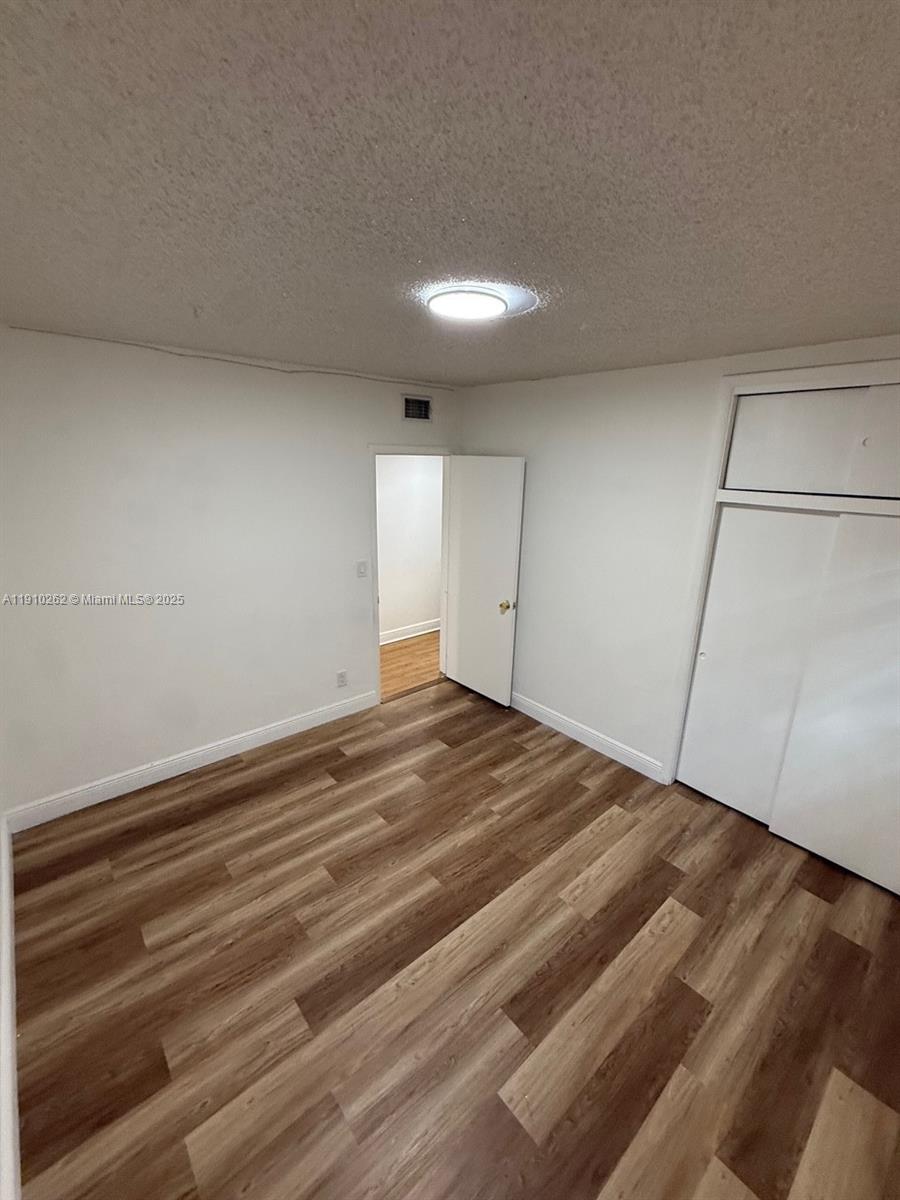 CORAL WAY VILLAGE SEC A P - Residential Lease