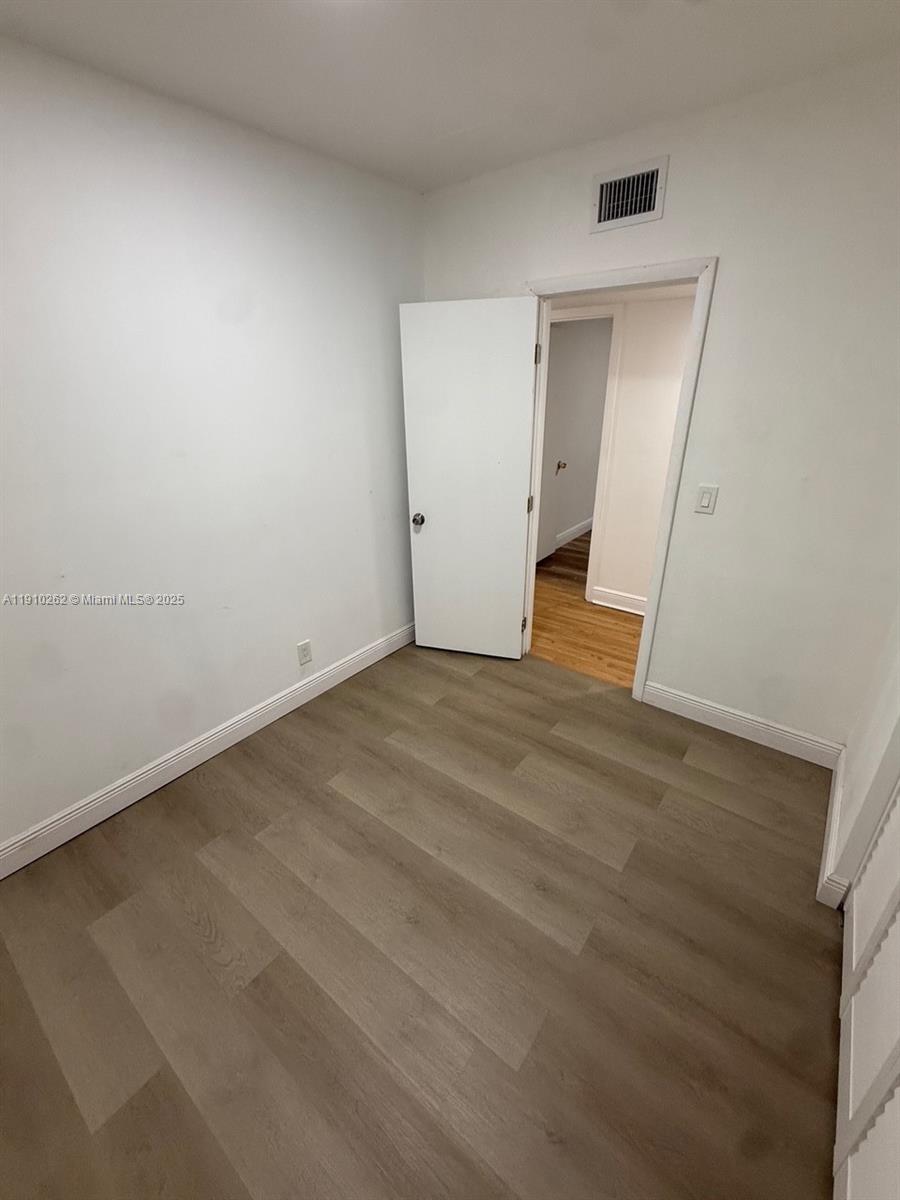 CORAL WAY VILLAGE SEC A P - Residential Lease