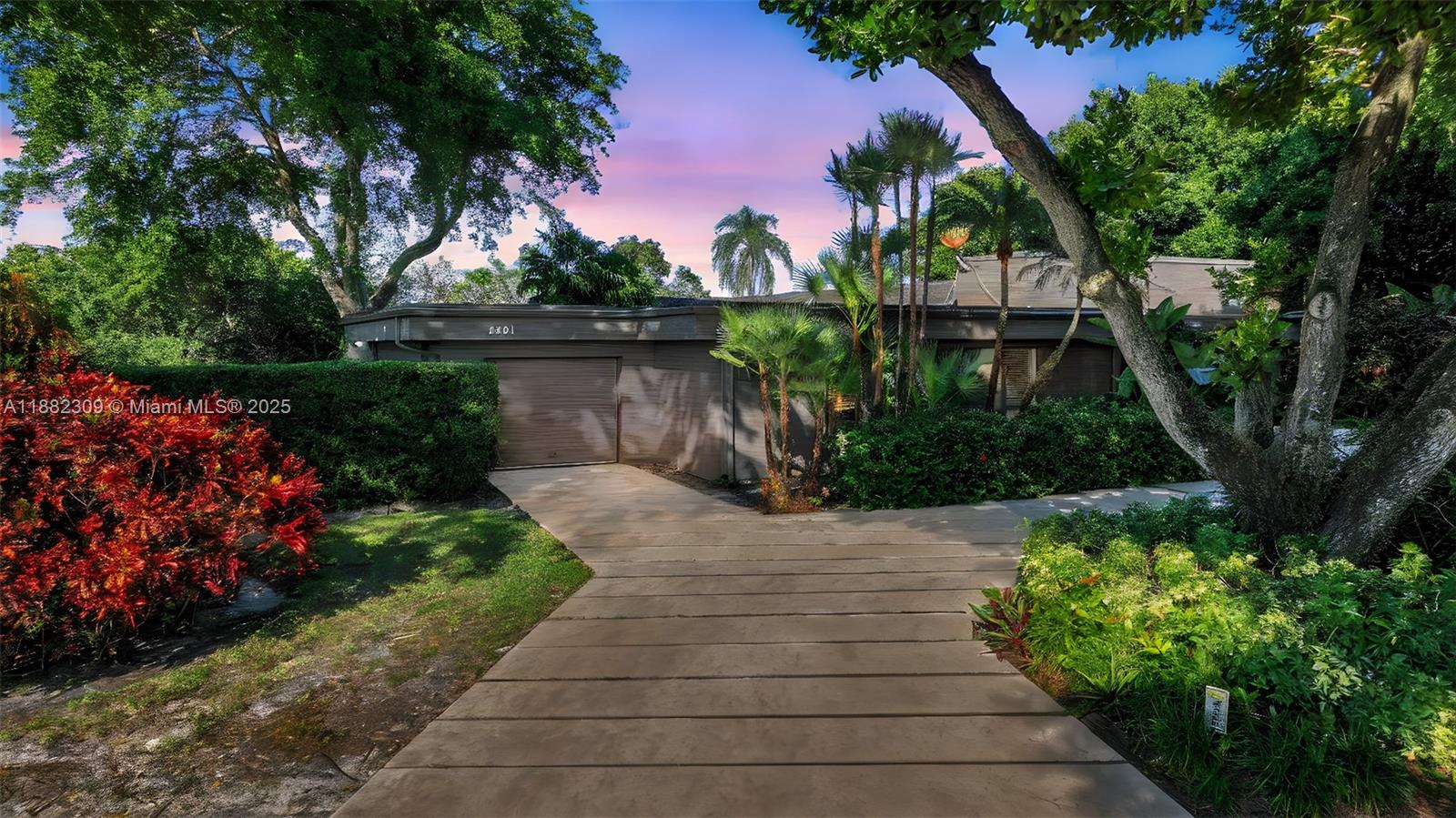 HOLLYWOOD HILLS NORTH SEC - Residential