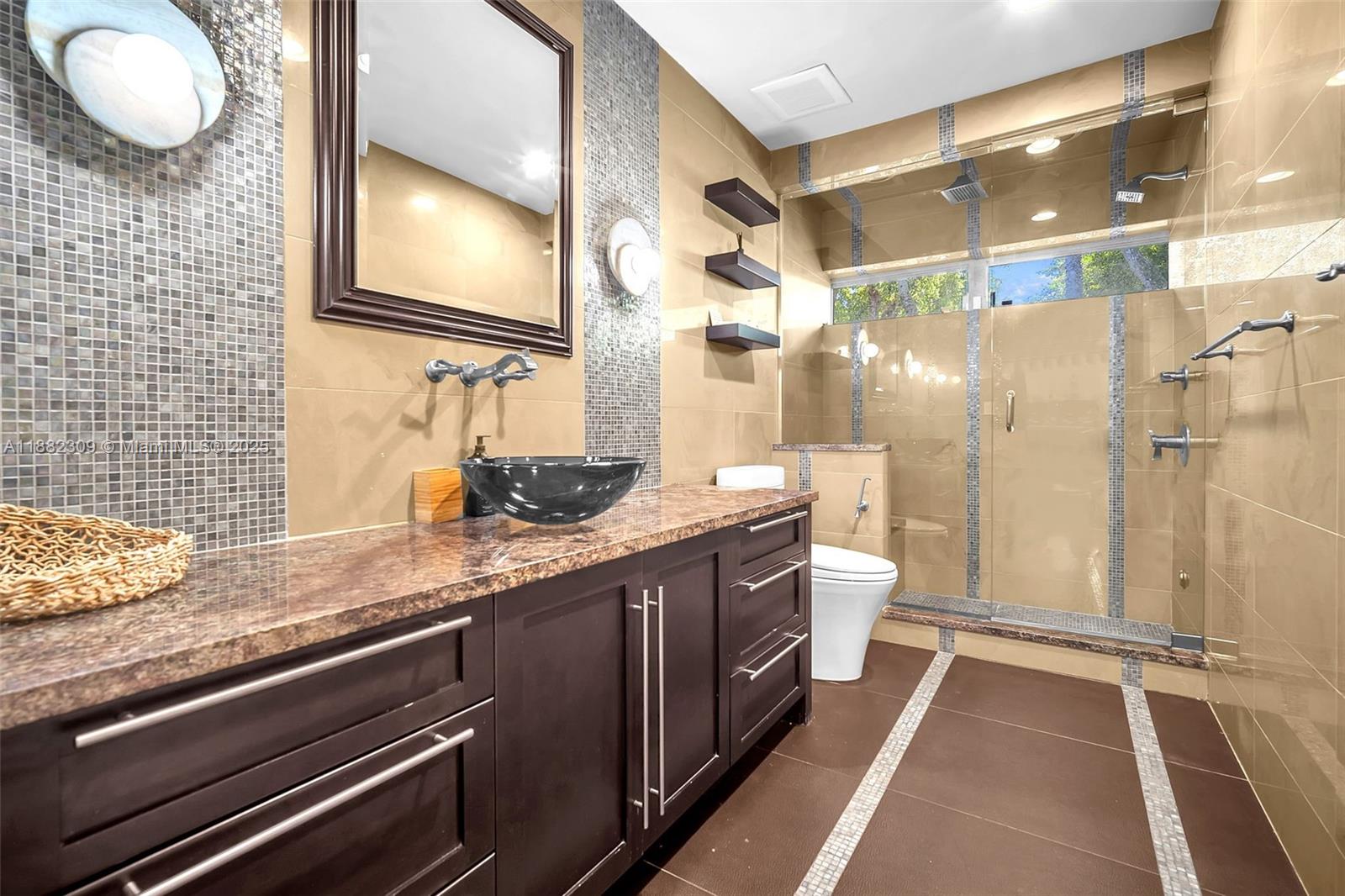 HOLLYWOOD HILLS NORTH SEC - Residential