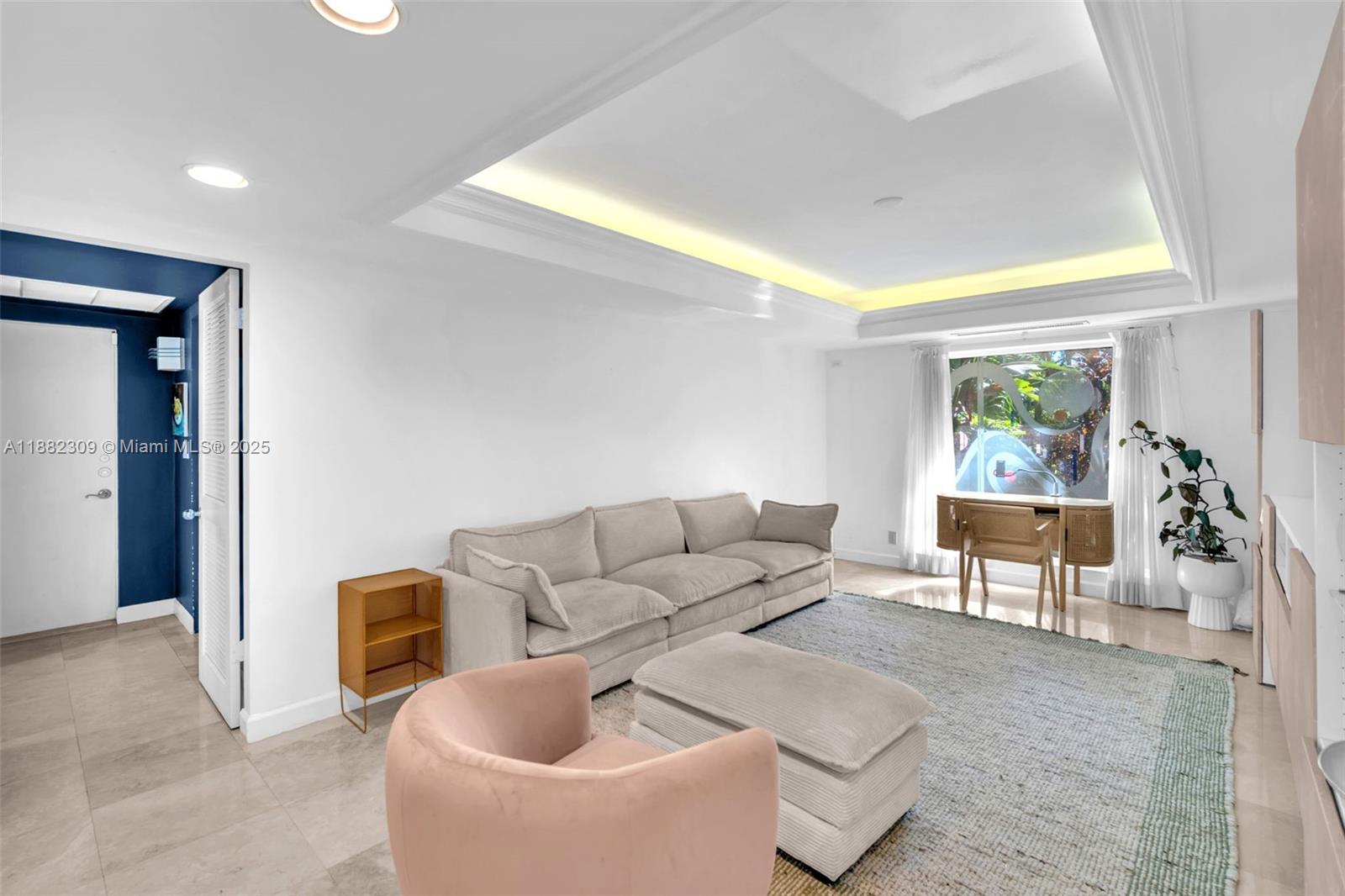 HOLLYWOOD HILLS NORTH SEC - Residential