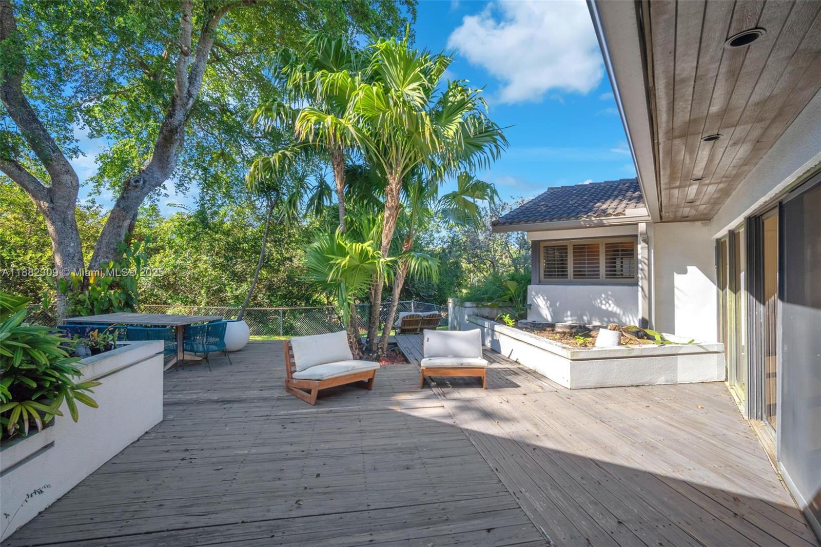 HOLLYWOOD HILLS NORTH SEC - Residential