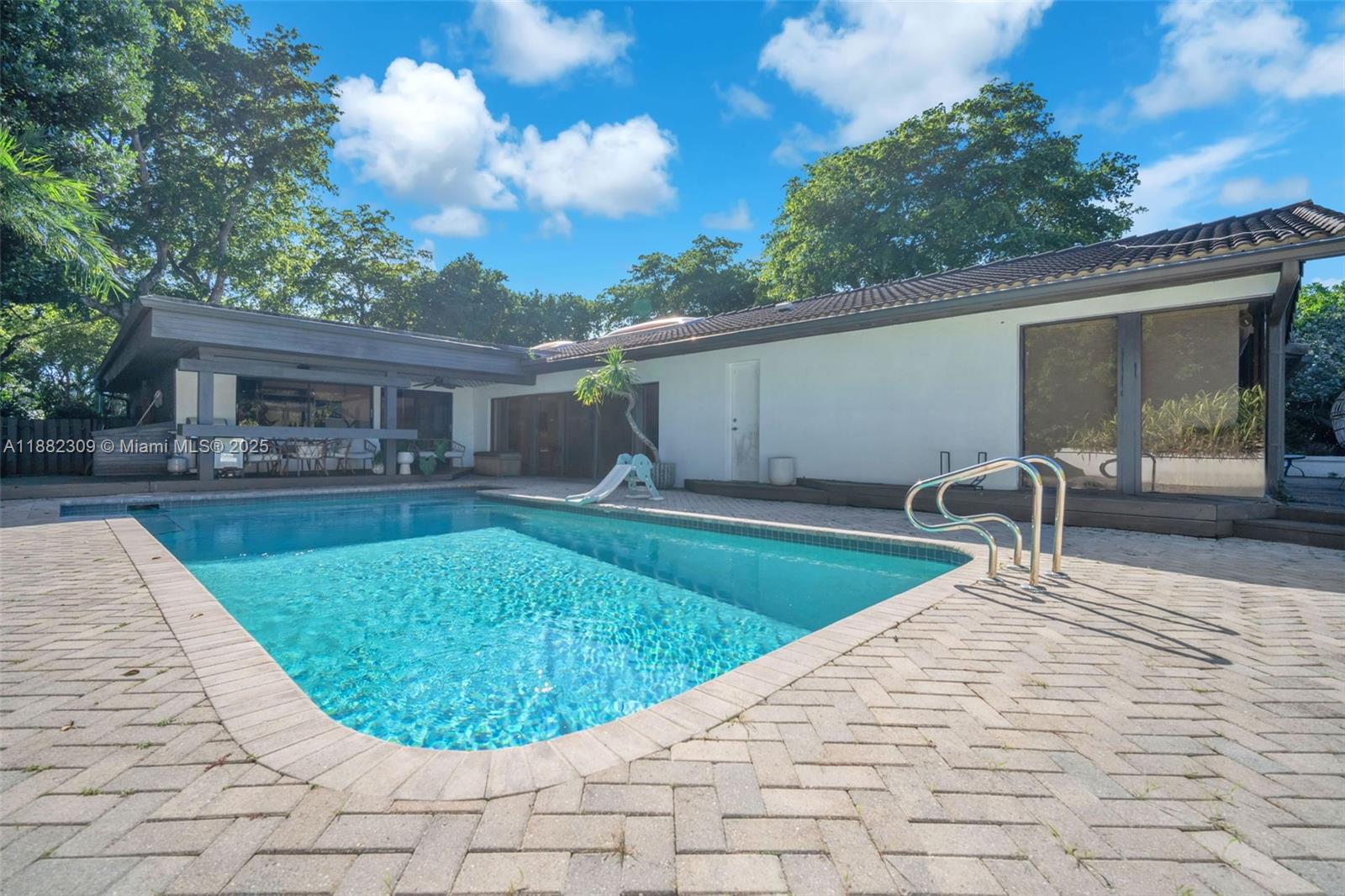 HOLLYWOOD HILLS NORTH SEC - Residential