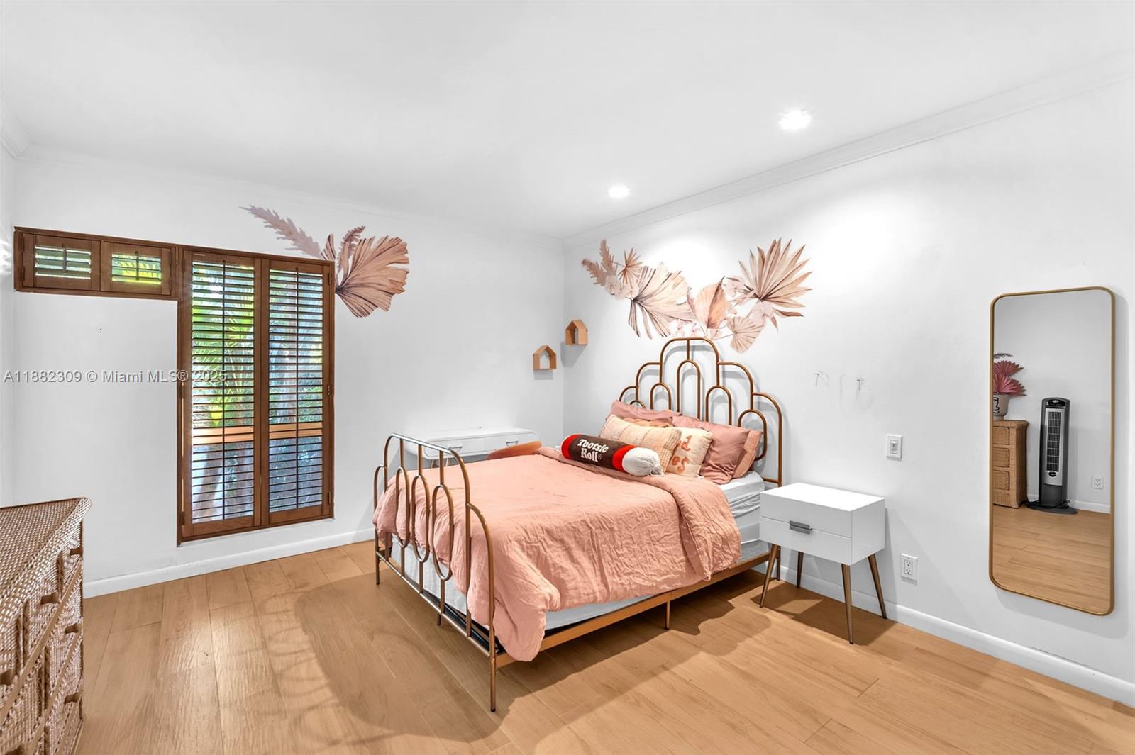 HOLLYWOOD HILLS NORTH SEC - Residential