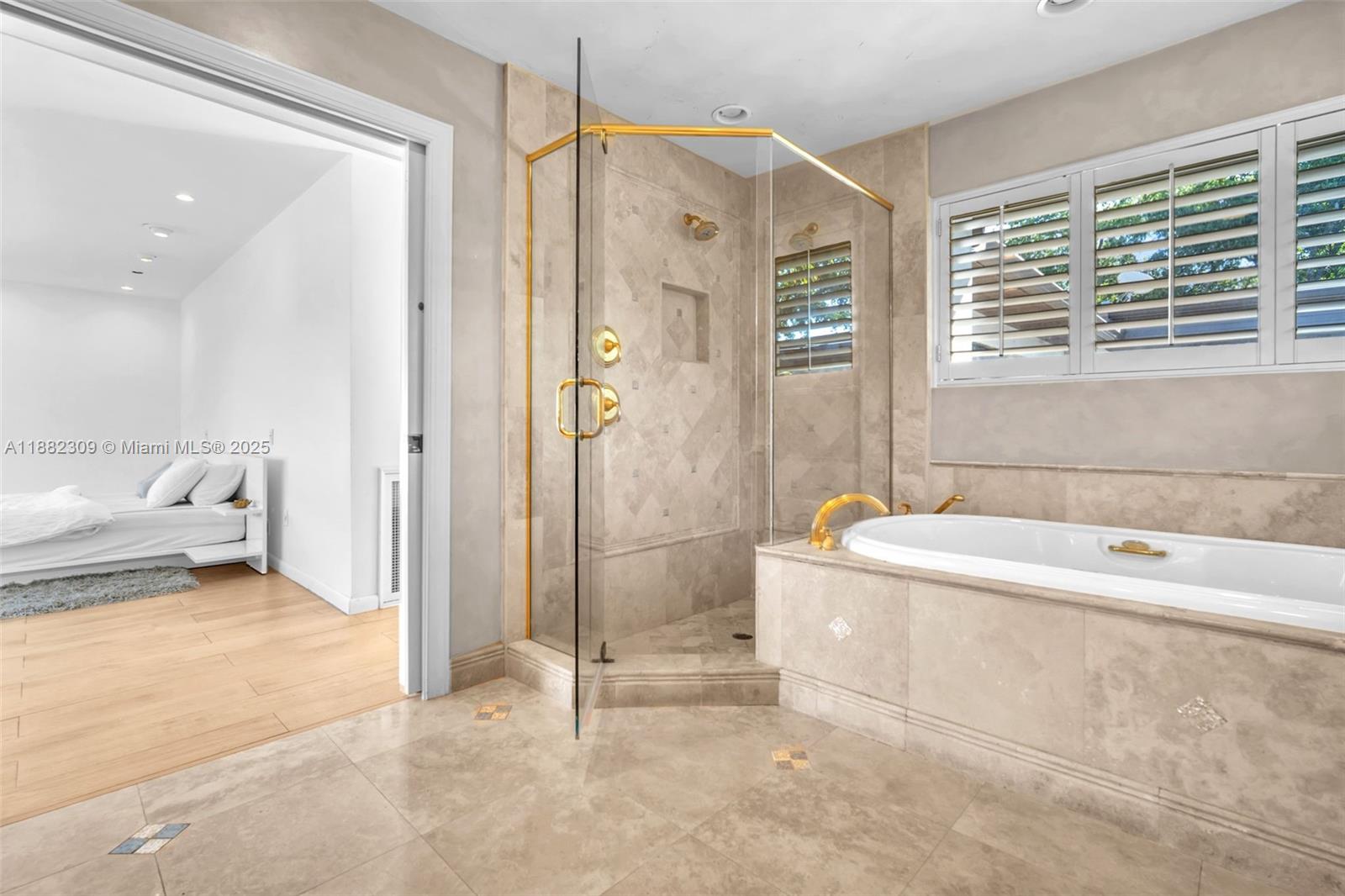 HOLLYWOOD HILLS NORTH SEC - Residential