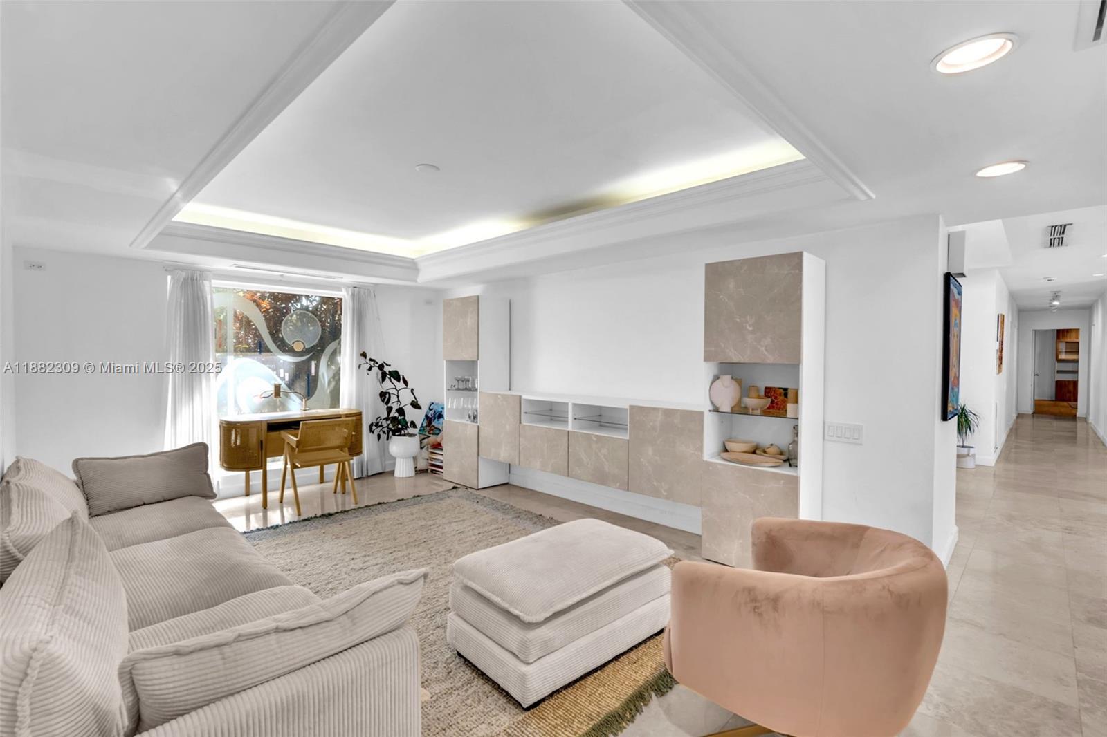 HOLLYWOOD HILLS NORTH SEC - Residential