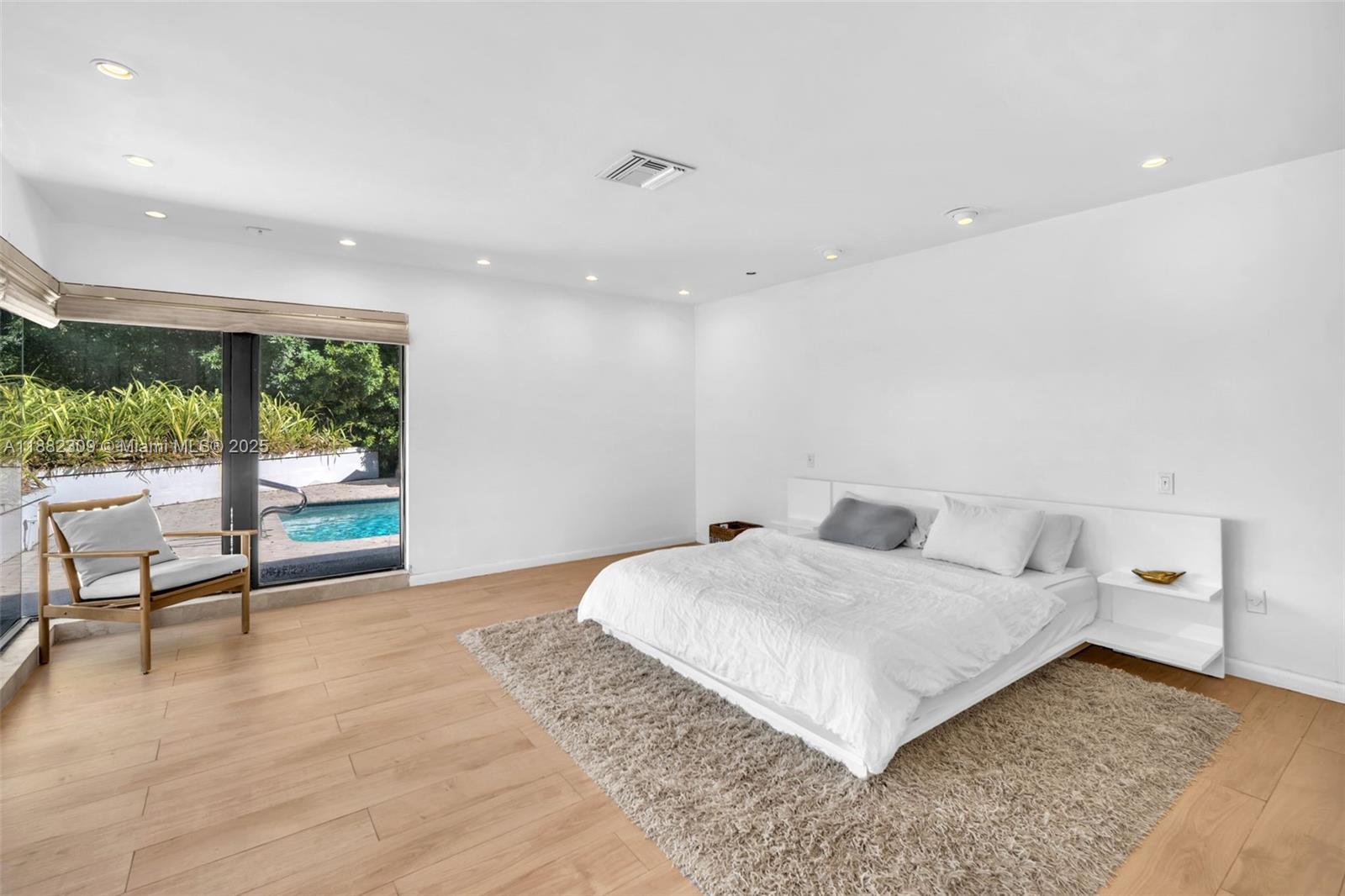 HOLLYWOOD HILLS NORTH SEC - Residential