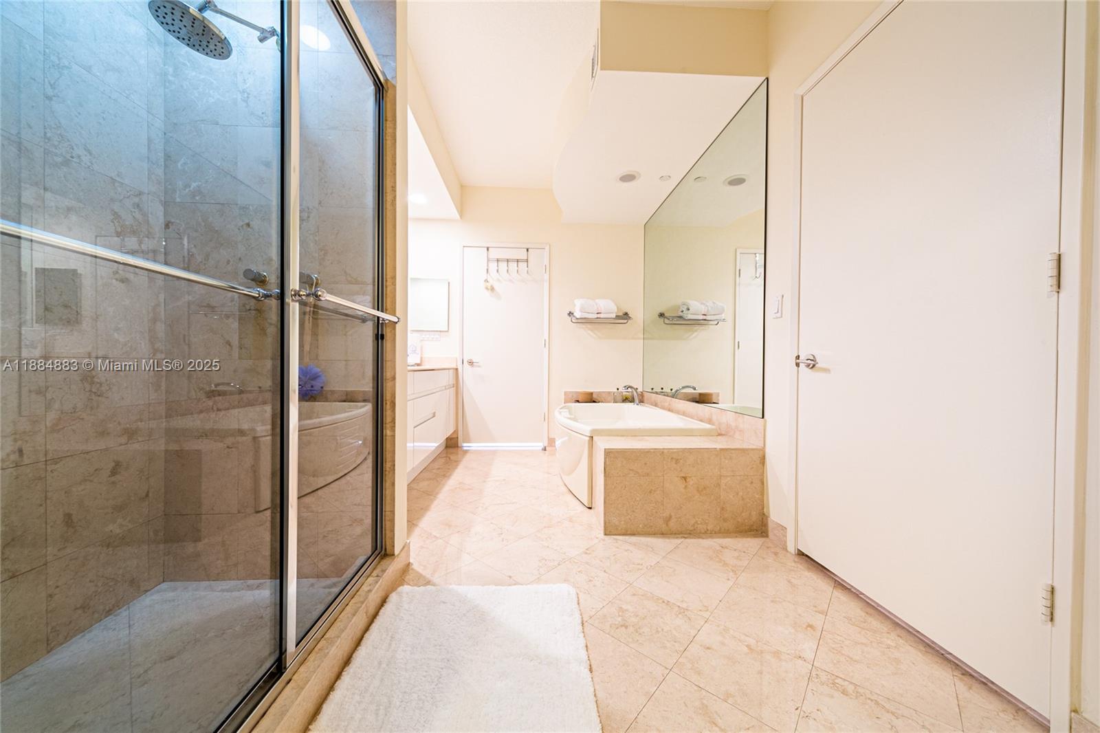 RESORT VILLA ONE CONDO - Residential Lease