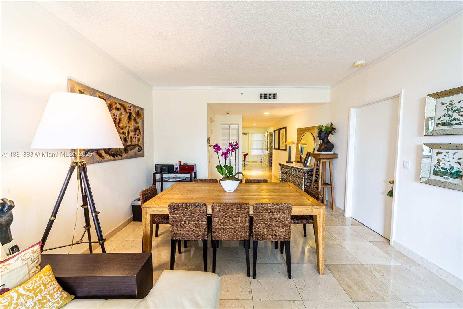 RESORT VILLA ONE CONDO - Residential Lease