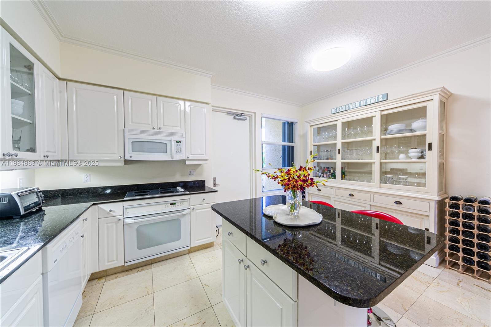 RESORT VILLA ONE CONDO - Residential Lease