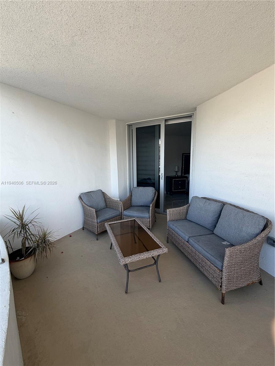 OCEANSIDE PLAZA CONDO - Residential Lease