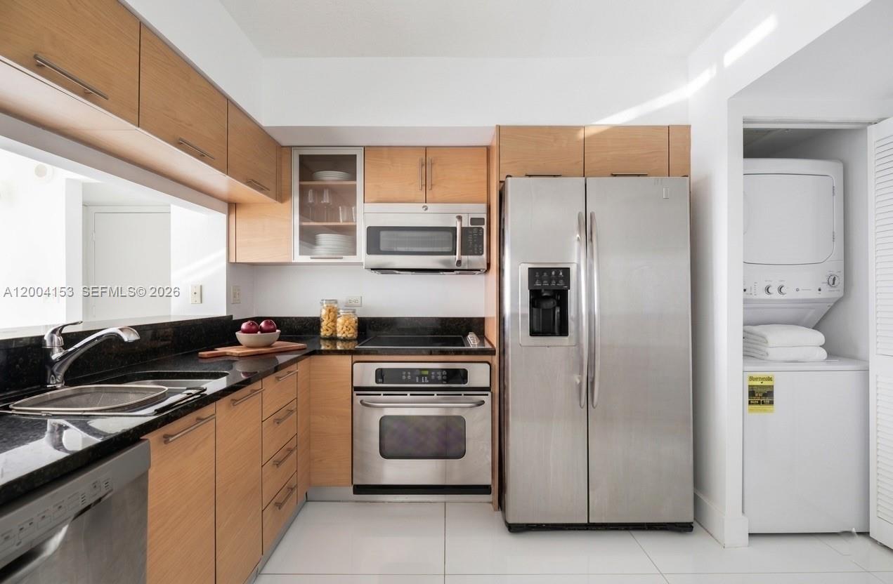 31 SE 5th St 3210