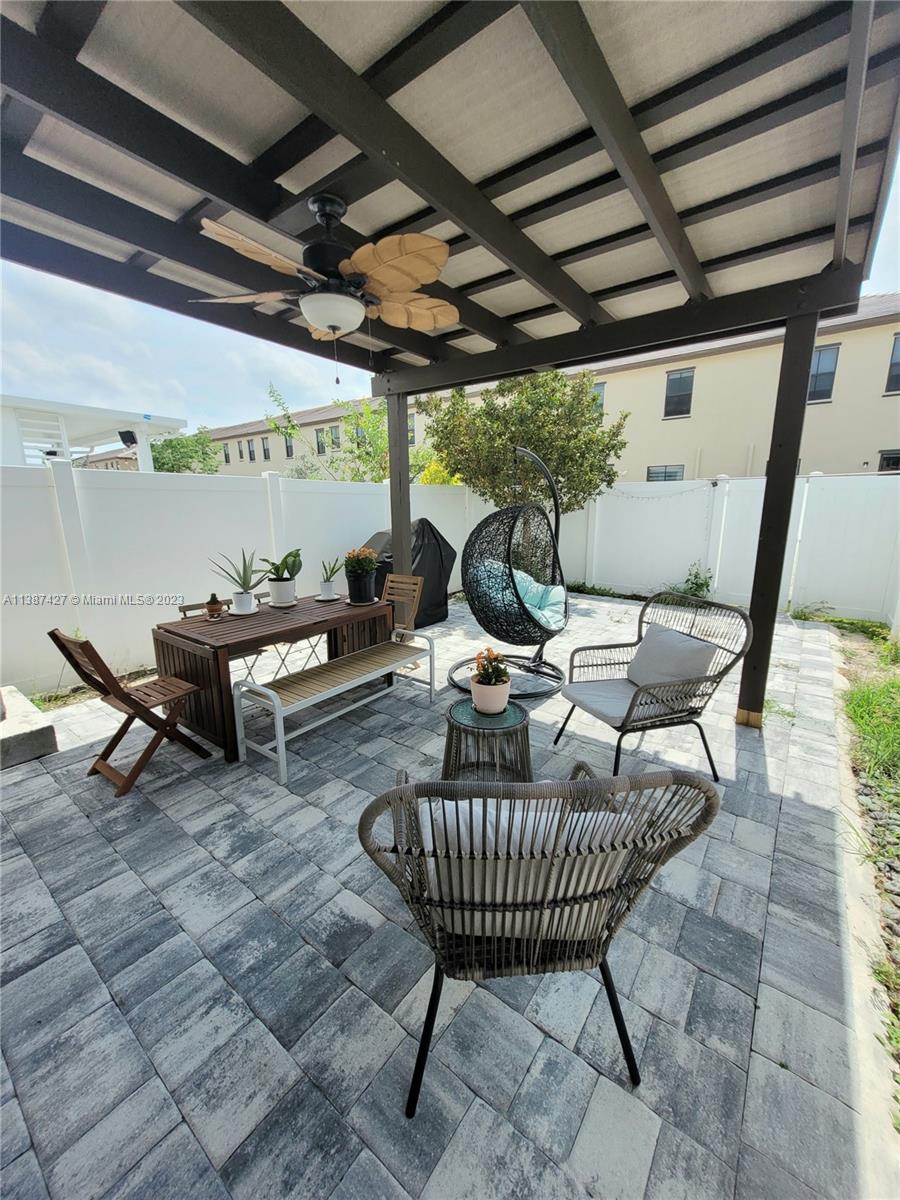 AQUABELLA NORTH REPLAT - Residential