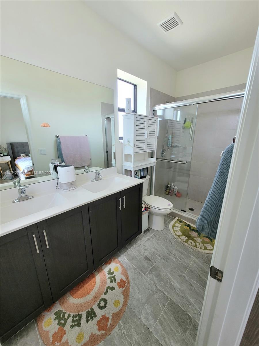 AQUABELLA NORTH REPLAT - Residential