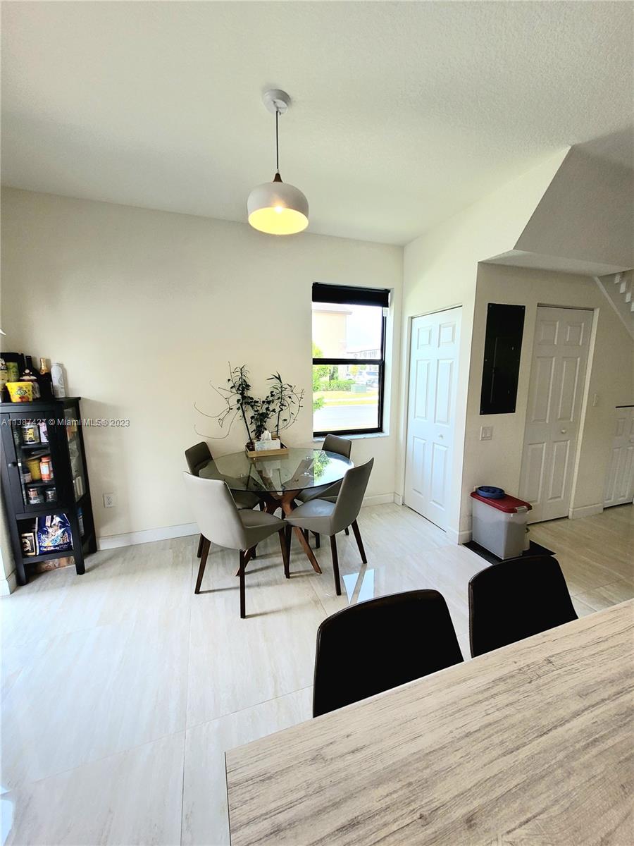 AQUABELLA NORTH REPLAT - Residential