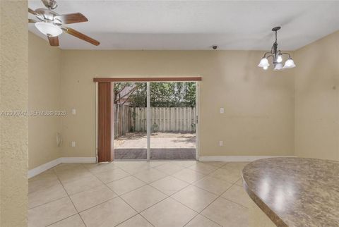 Tiny photo for 16613 NW 71st Ave, Miami Lakes, FL 33014 (MLS # A12006742)