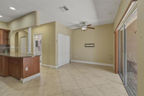 Tiny photo for 16613 NW 71st Ave, Miami Lakes, FL 33014 (MLS # A12006742)