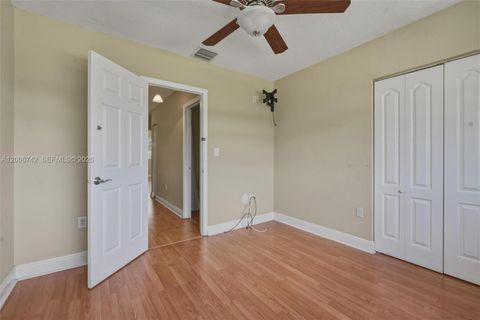 Tiny photo for 16613 NW 71st Ave, Miami Lakes, FL 33014 (MLS # A12006742)