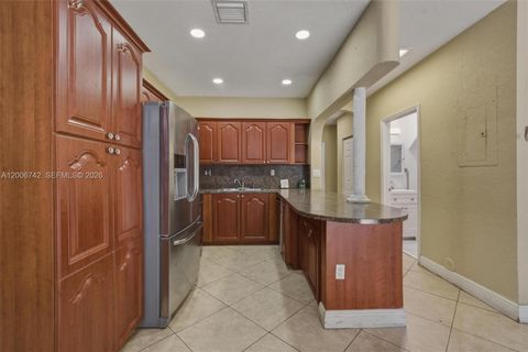 Tiny photo for 16613 NW 71st Ave, Miami Lakes, FL 33014 (MLS # A12006742)