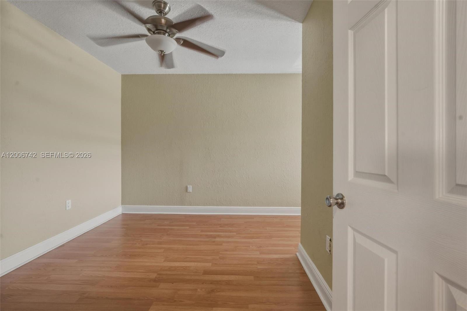 PASEOS AT MIAMI LAKES - Residential