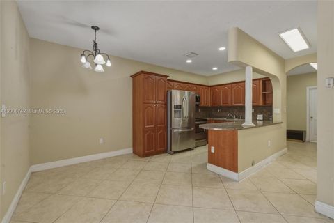 Tiny photo for 16613 NW 71st Ave, Miami Lakes, FL 33014 (MLS # A12006742)