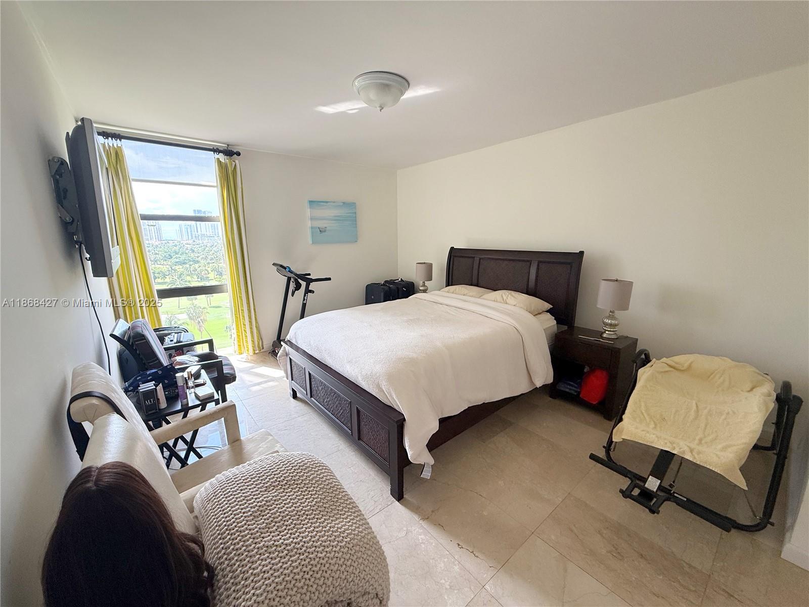 CORONADO CONDO- TOWER II - Residential