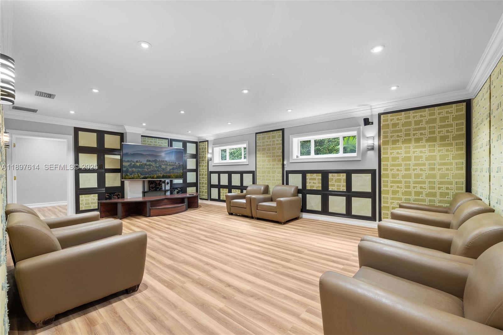 KLEBBA BAY ESTATES - Residential