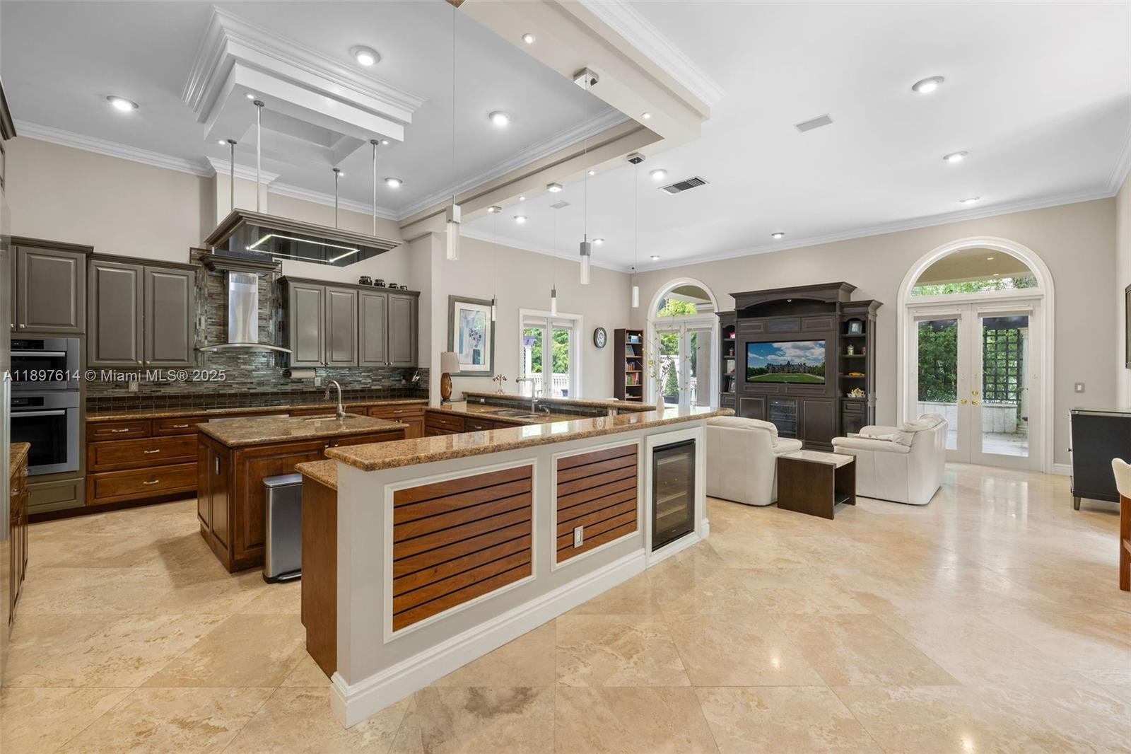 KLEBBA BAY ESTATES - Residential