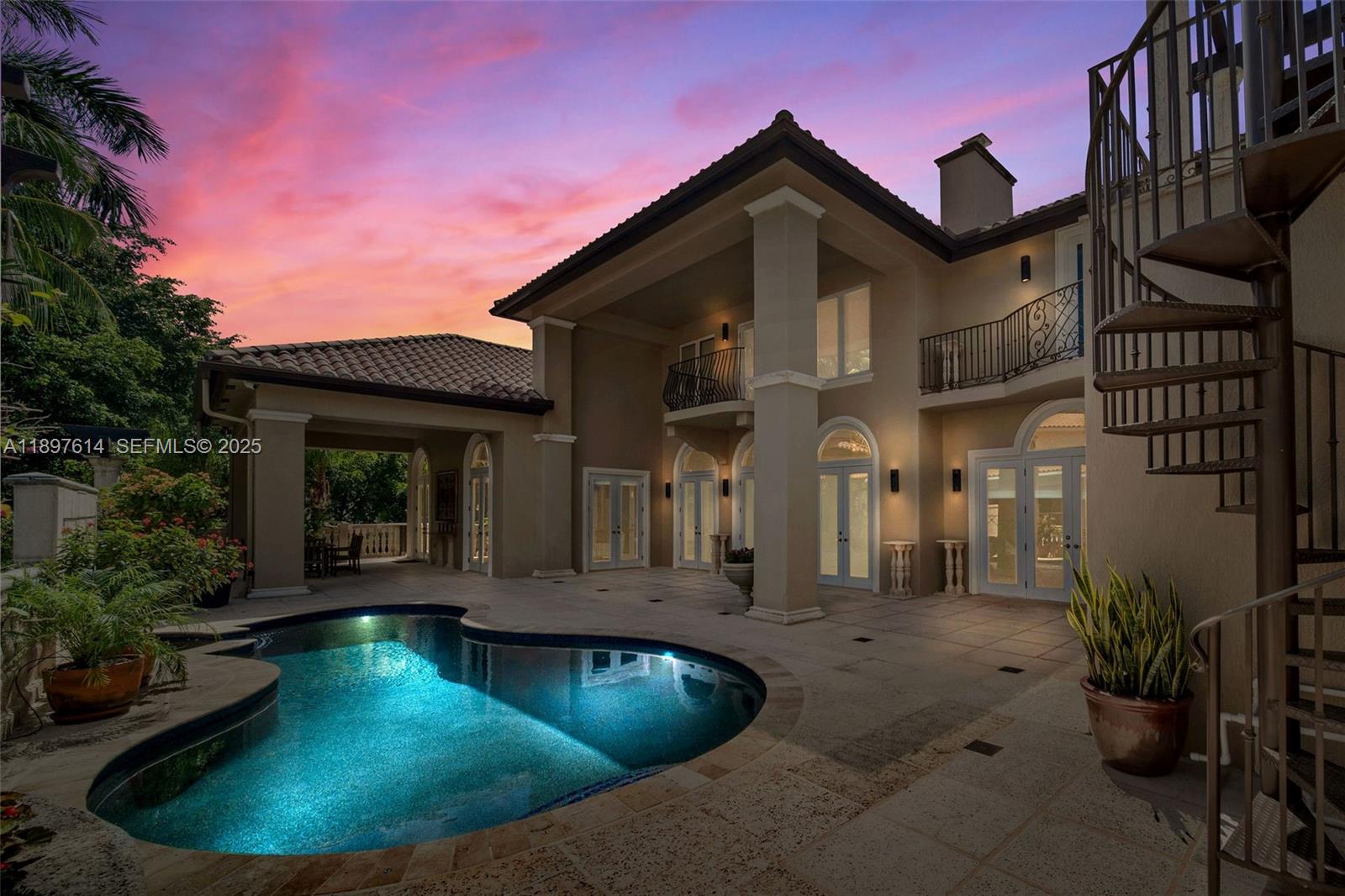 KLEBBA BAY ESTATES - Residential