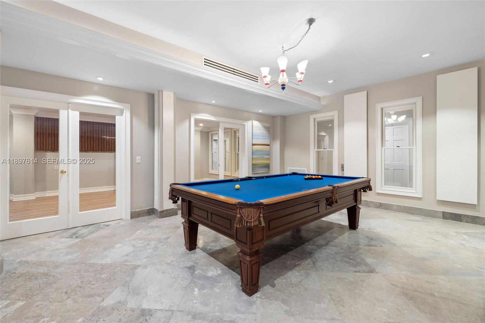 KLEBBA BAY ESTATES - Residential