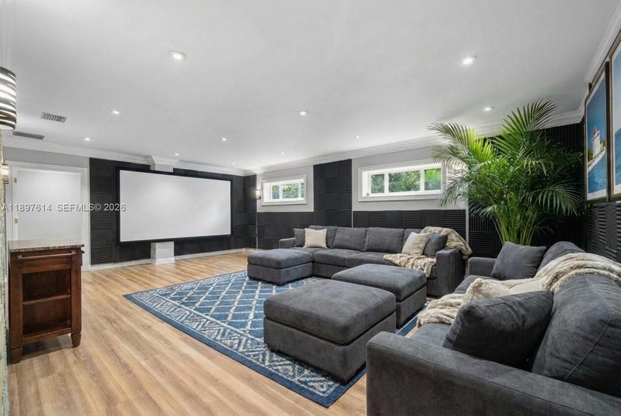 KLEBBA BAY ESTATES - Residential