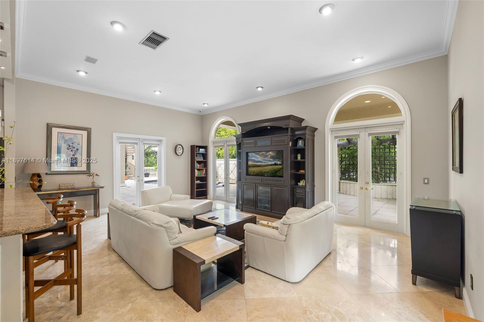 KLEBBA BAY ESTATES - Residential