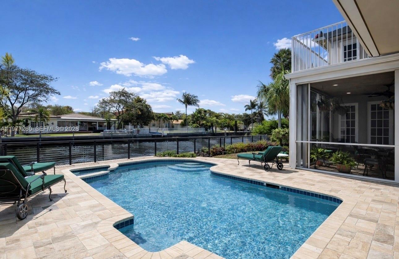 LAUDER GATE ISLES - Residential