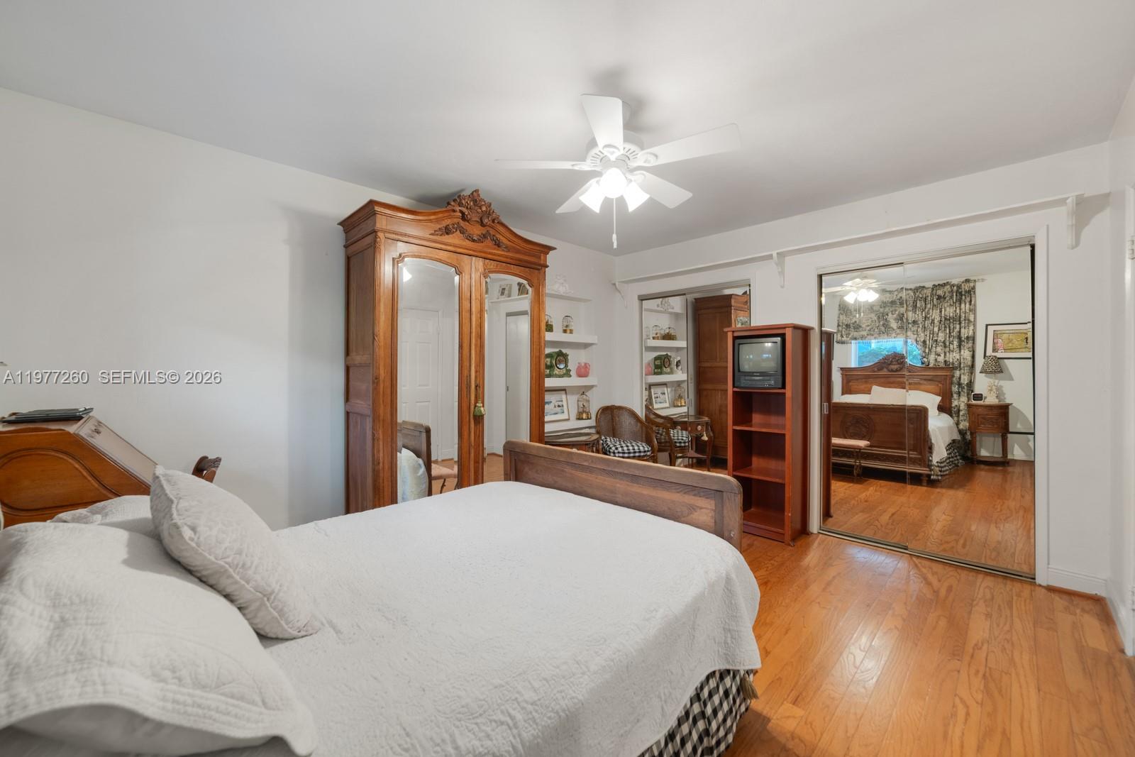 LAUDER GATE ISLES - Residential