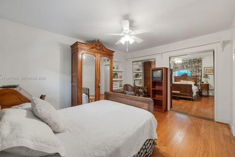 Tiny photo for 2046 NE 15th St, Fort Lauderdale, FL 33304 (MLS # A11977260)