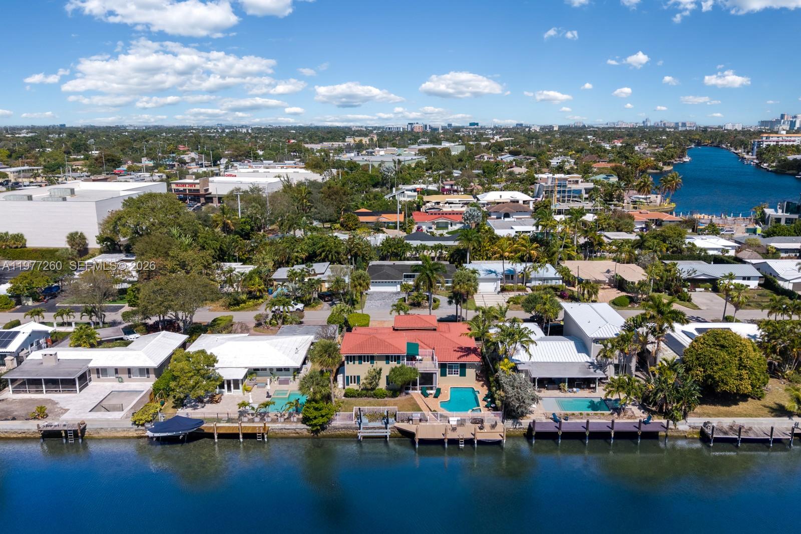 LAUDER GATE ISLES - Residential