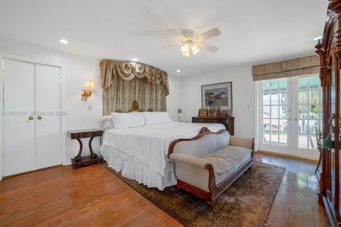 Tiny photo for 2046 NE 15th St, Fort Lauderdale, FL 33304 (MLS # A11977260)