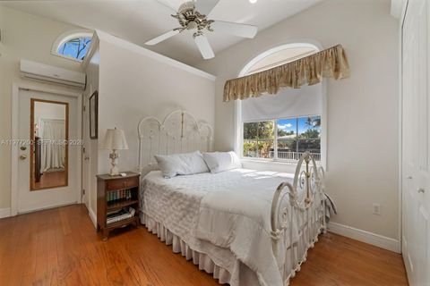 Tiny photo for 2046 NE 15th St, Fort Lauderdale, FL 33304 (MLS # A11977260)