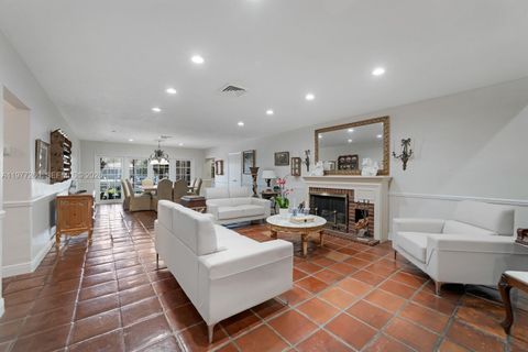 Tiny photo for 2046 NE 15th St, Fort Lauderdale, FL 33304 (MLS # A11977260)