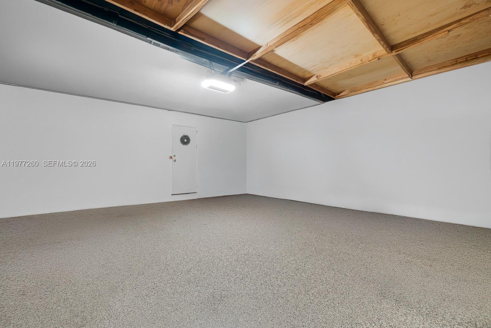 LAUDER GATE ISLES - Residential