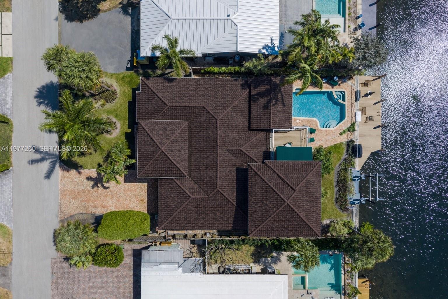 LAUDER GATE ISLES - Residential