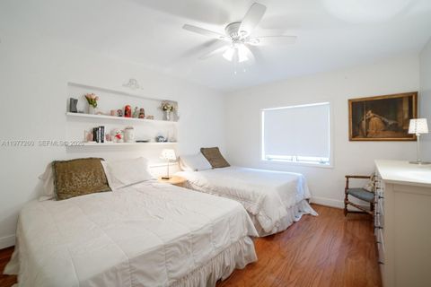 Tiny photo for 2046 NE 15th St, Fort Lauderdale, FL 33304 (MLS # A11977260)