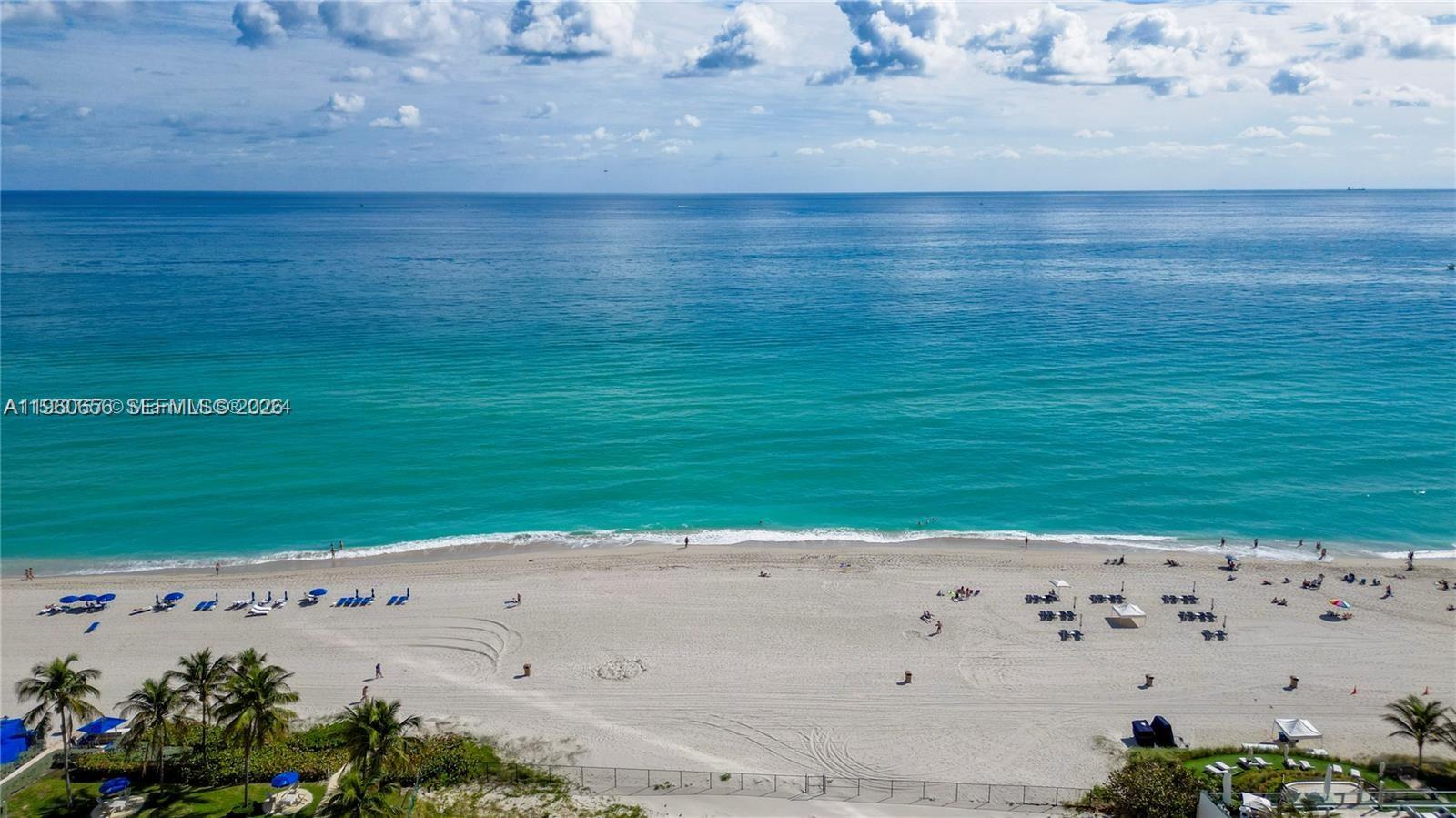 AURORA CONDOMINIUM - Residential