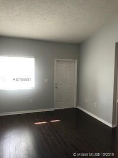 VISTA ALEGRE TOWNHOMES VI - Residential Lease