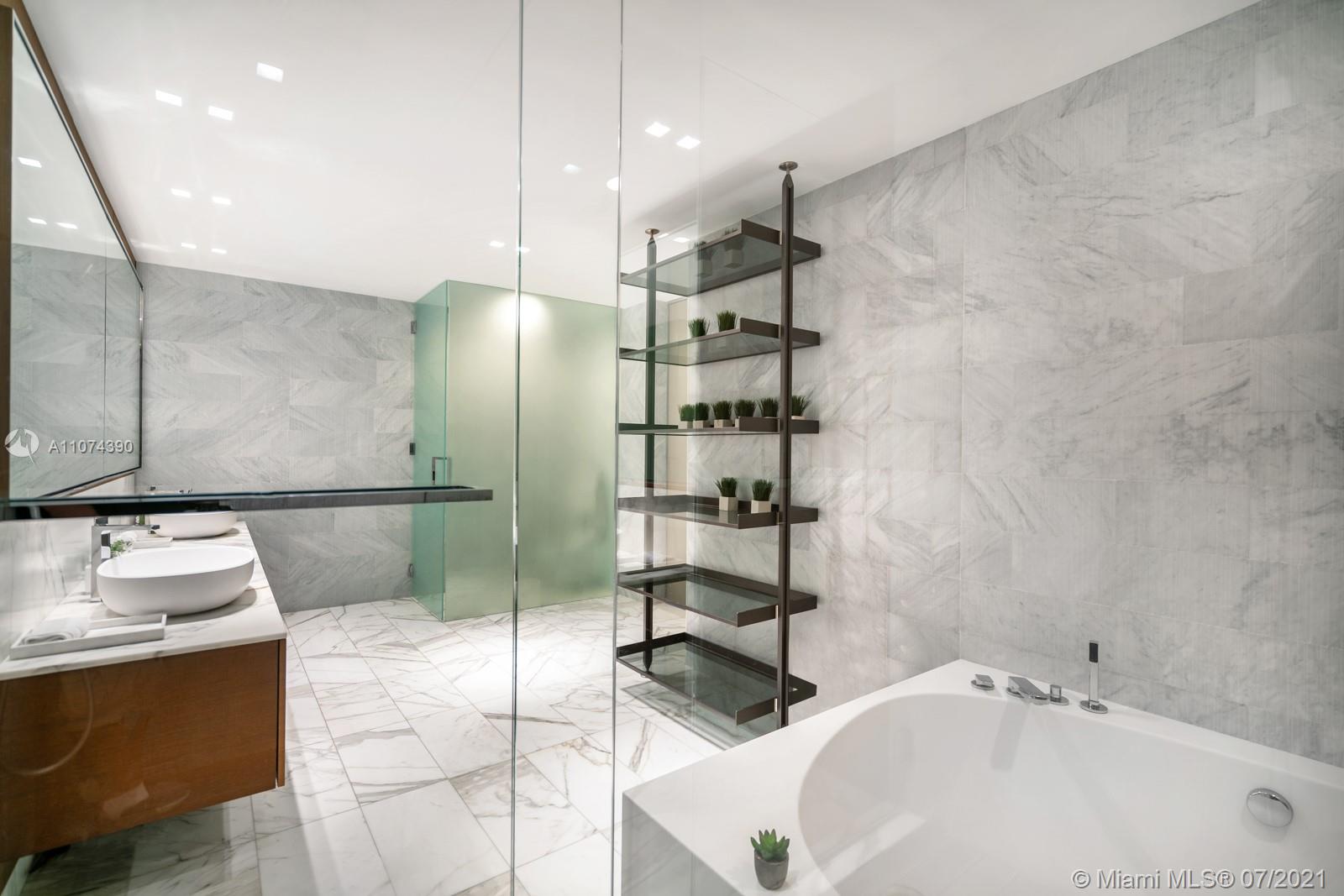 OCEANA BAL HARBOUR CONDO - Residential