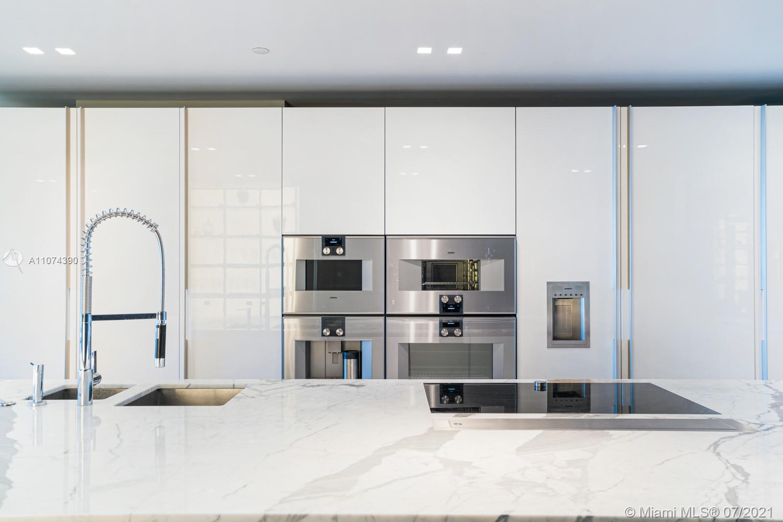 OCEANA BAL HARBOUR CONDO - Residential